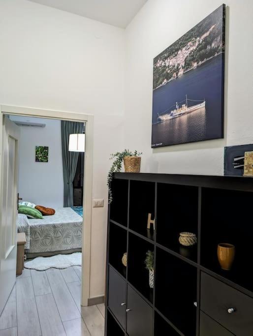 Bright Flat Just 10 Minutes From The City Centre Como Ngoại thất bức ảnh